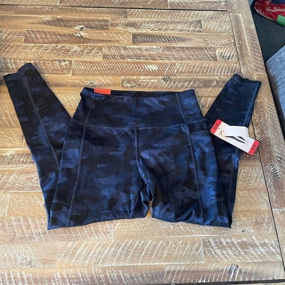Danskin Blue Camouflage Leggings - Picture 1 of 3